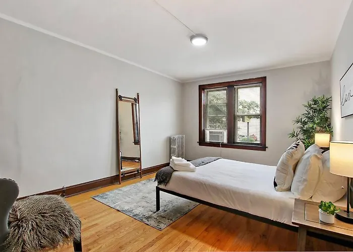 Warm & Inviting 2br - Fullerton 1b Апартаменты *